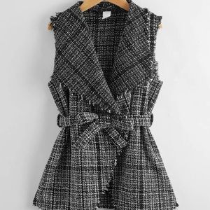 NWT Plus Size Plaid Tweet Raw Cut Belted Vest Overcoat Size 18